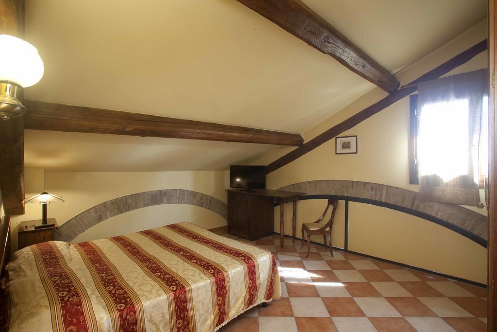 Agriturismo Il Bove Reggio nell'Emilia Zimmer foto